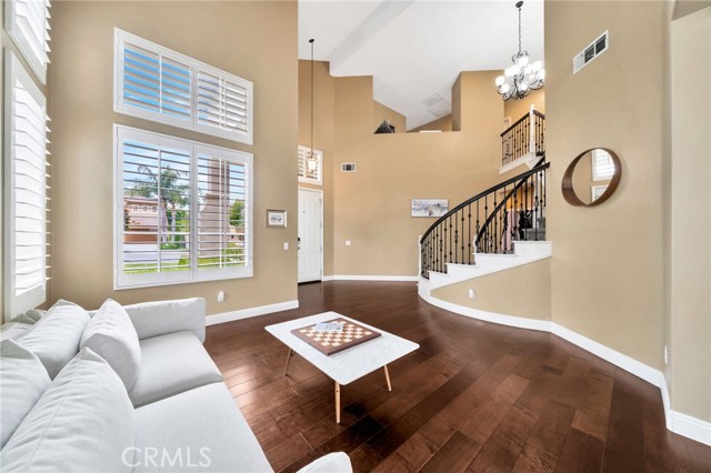16139 Crooked Creek Court, Chino Hills CA: https://media.crmls.org/medias/172b10f5-ec8f-4b85-bb1f-f79bc7859bdb.jpg