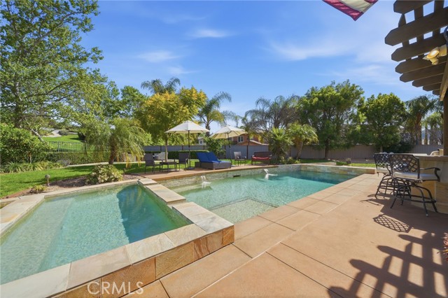 Detail Gallery Image 34 of 48 For 32783 Bijan Ct, Temecula,  CA 92592 - 5 Beds | 3/1 Baths