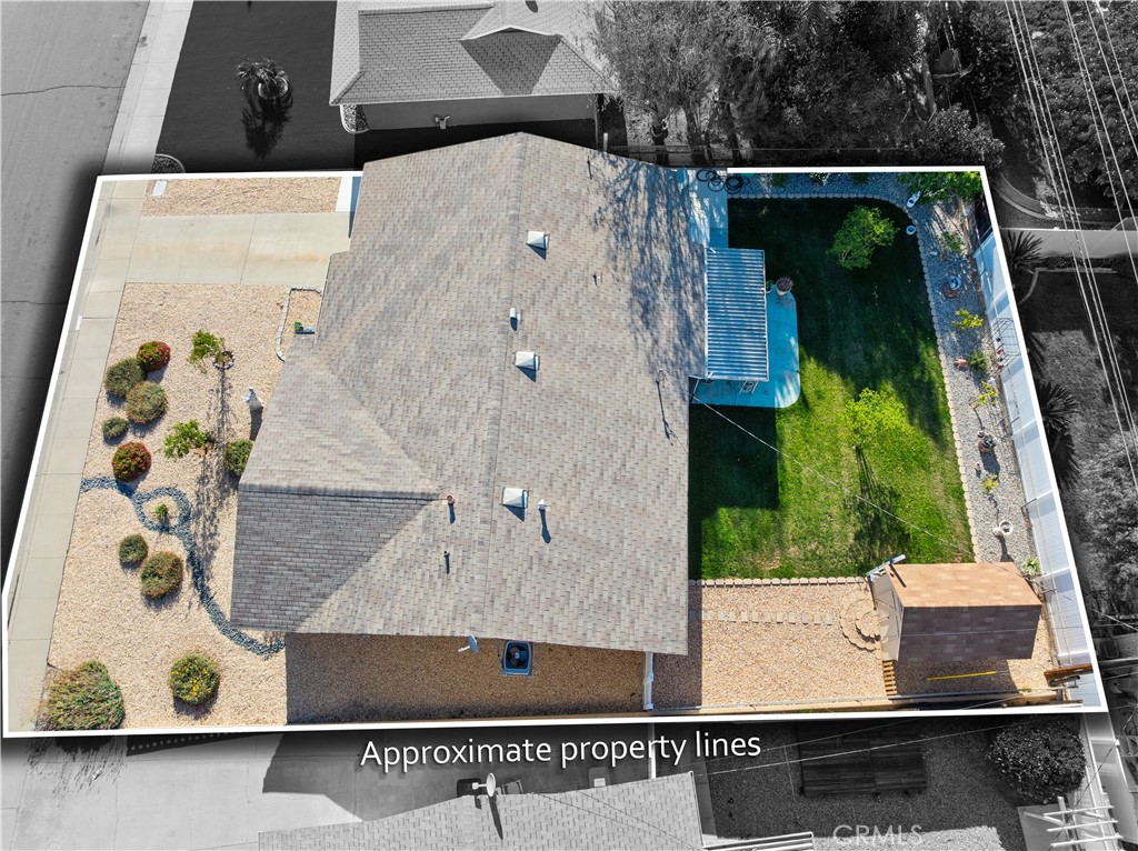 https://media.crmls.org/medias/172ce218-76ef-449f-8cd8-b2ec1ee698c4.jpg?preset=X-Large