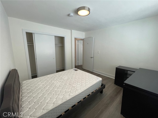 Detail Gallery Image 7 of 13 For 1250 W 37th St #8,  Los Angeles,  CA 90007 - 2 Beds | 1 Baths