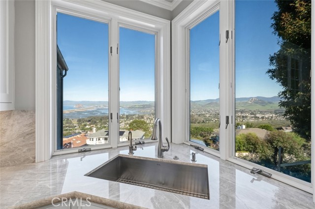 Detail Gallery Image 19 of 73 For 2813 Alamo Drive, Los Osos,  CA 93402 - 5 Beds | 5/1 Baths