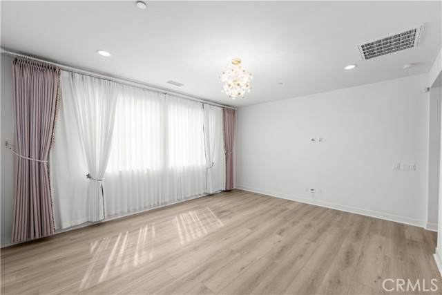 8606 Mission Villa Dr photo 23