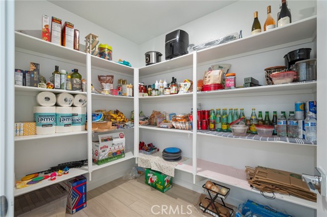 22310 Spanish Oak Court, Torrance CA: https://media.crmls.org/medias/172f7566-86db-4e02-ba78-971bcd53debf.jpg