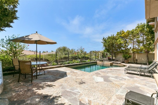 Detail Gallery Image 21 of 50 For 21 Vista Sole St, Dana Point,  CA 92629 - 4 Beds | 3/1 Baths