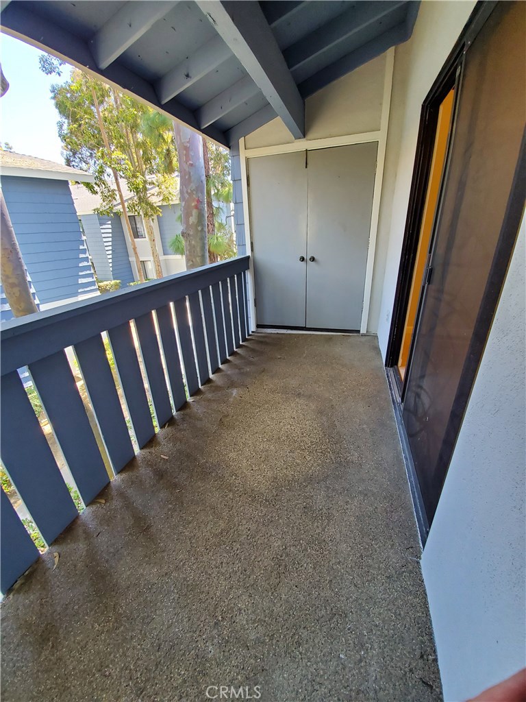 MLS #OC25252684 image #8