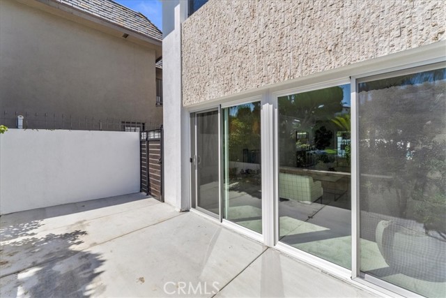 6451 E Shire Way, Long Beach CA: https://media.crmls.org/medias/173012d8-9cdf-4567-8e16-21d1d63c520d.jpg