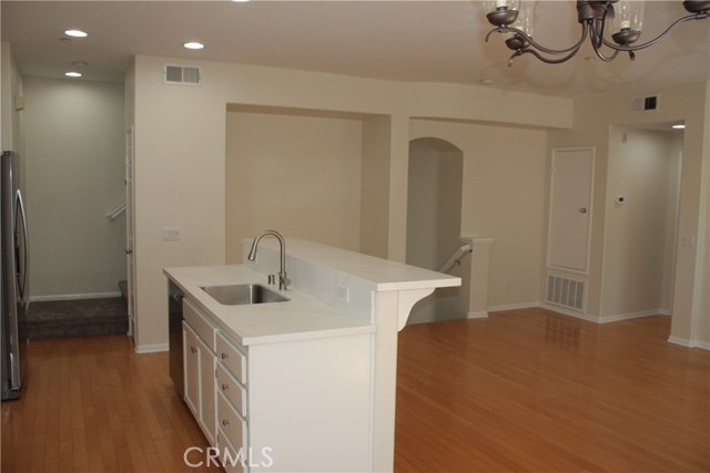 Detail Gallery Image 12 of 45 For 1285 Fools Gold Way #1,  Chula Vista,  CA 91913 - 2 Beds | 2 Baths