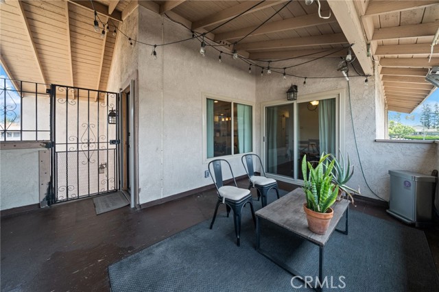 Detail Gallery Image 5 of 28 For 166 Southampton Way #21,  Placentia,  CA 92870 - 2 Beds | 1 Baths