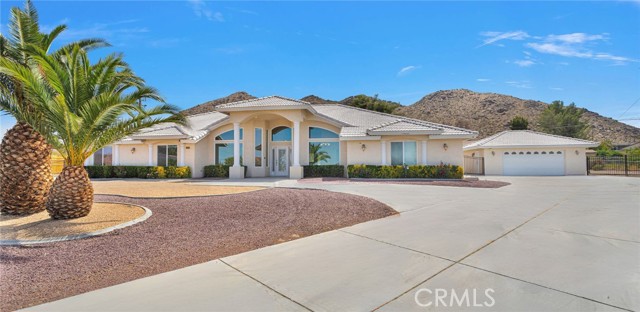 19410 Allegheny Court, Apple Valley CA: https://media.crmls.org/medias/173173ec-d72a-4c07-a6ea-4655da7c417e.jpg