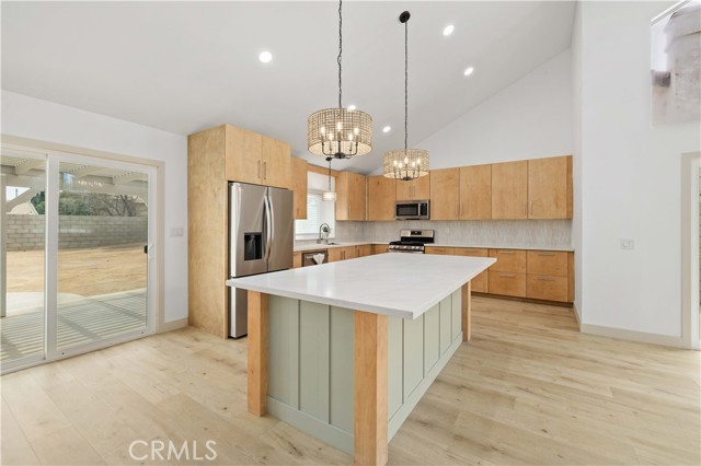 Detail Gallery Image 12 of 38 For 42502 5nd St, Quartz Hill,  CA 93536 - 5 Beds | 3 Baths