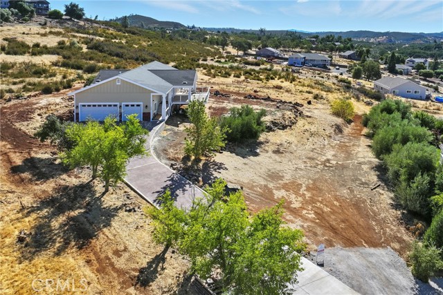 18380 Grizzly Court, Hidden Valley Lake CA: https://media.crmls.org/medias/17326d88-a829-4978-9f9c-a31d59b86771.jpg