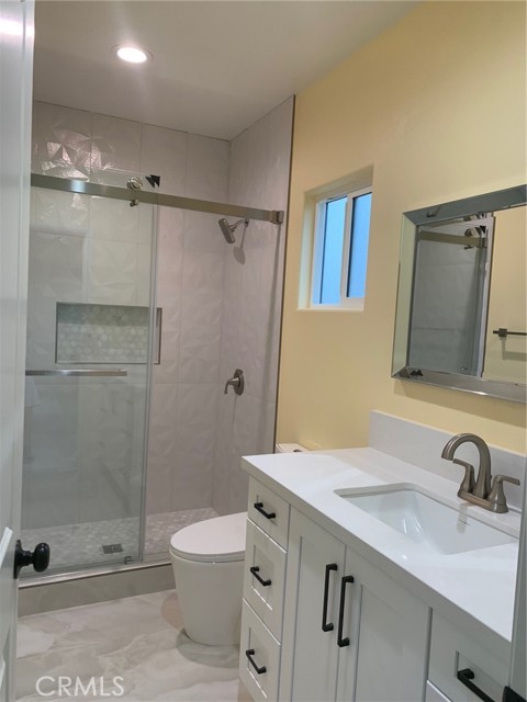 Detail Gallery Image 6 of 6 For 12685 Laux Ave, Garden Grove,  CA 92840 - 3 Beds | 2 Baths