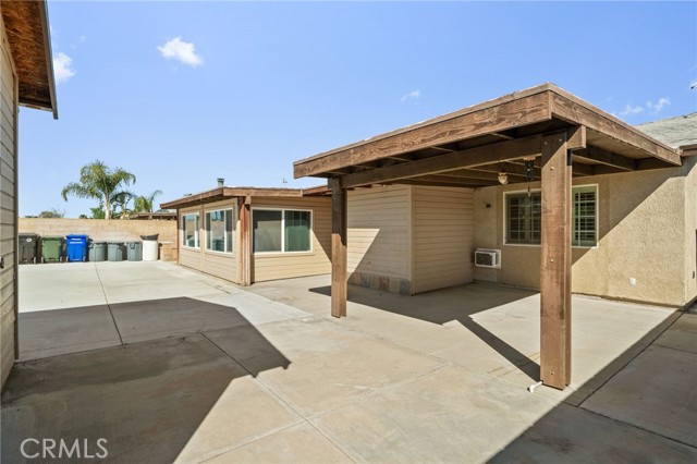 Detail Gallery Image 27 of 27 For 15691 Montgomery, Fontana,  CA 92336 - 3 Beds | 2 Baths
