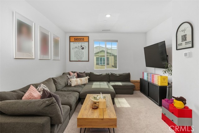 Detail Gallery Image 25 of 34 For 32600 Manhattan Ave, Winchester,  CA 92596 - 4 Beds | 3 Baths