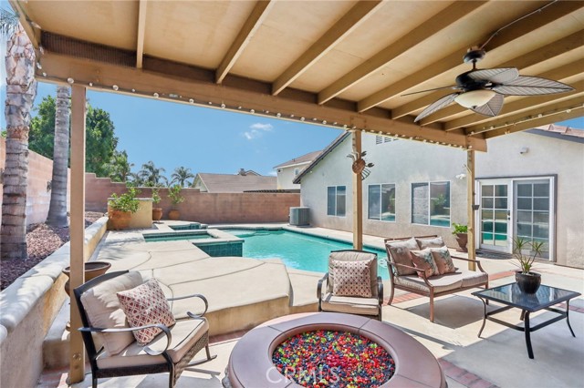 6691 Lindbergh Avenue, Fontana CA: https://media.crmls.org/medias/17349aca-181f-4bfd-82d0-ffff403b16f4.jpg