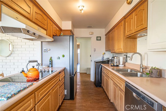 Detail Gallery Image 11 of 39 For 762 N Mulberry Ave, Rialto,  CA 92376 - 4 Beds | 2 Baths
