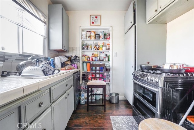 27068 Jarvis Street, Perris CA: https://media.crmls.org/medias/17350014-b98a-4acb-83f0-278603e92593.jpg
