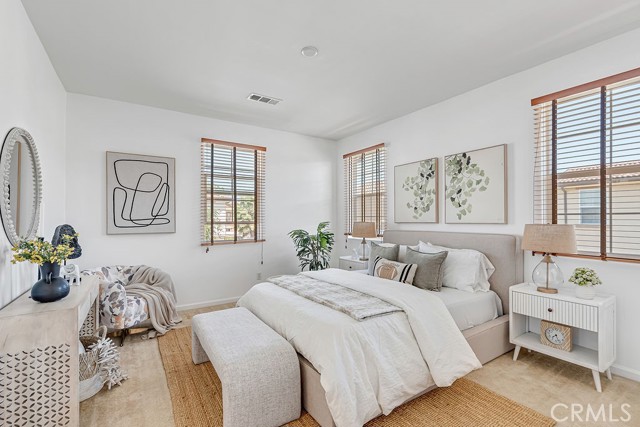 Detail Gallery Image 20 of 36 For 3071 E via Rosso, Ontario,  CA 91764 - 3 Beds | 2/1 Baths