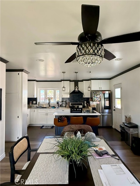 Detail Gallery Image 3 of 6 For 380 Marie, La Habra,  CA 90631 - 3 Beds | 2 Baths