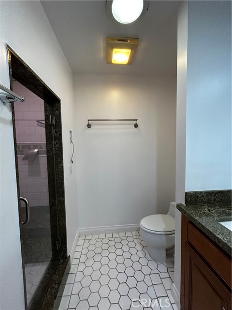 Detail Gallery Image 16 of 38 For 5241 Colodny Dr #201,  Agoura Hills,  CA 91301 - 3 Beds | 2/1 Baths