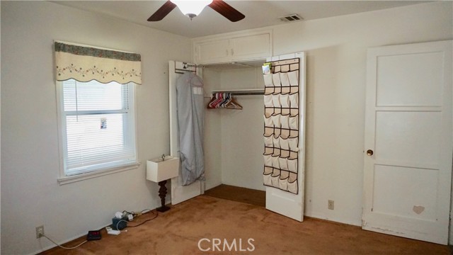 Detail Gallery Image 13 of 48 For 2213 N Valley St, Burbank,  CA 91505 - 3 Beds | 1 Baths