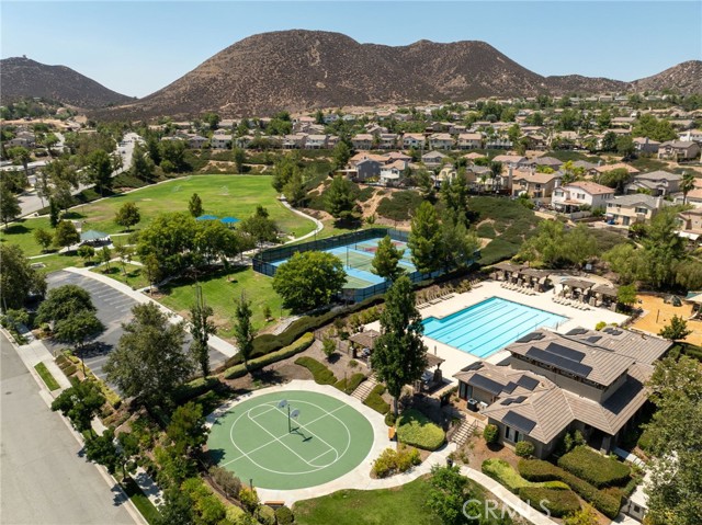 31960 Hollyhock Street, Lake Elsinore CA: https://media.crmls.org/medias/1739fe1c-eb39-4d6b-91d7-5b5987581484.jpg
