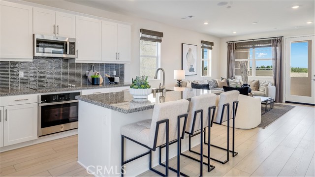 Detail Gallery Image 5 of 22 For 2603 E Lincoln Paseo, Ontario,  CA 91762 - 3 Beds | 2/1 Baths