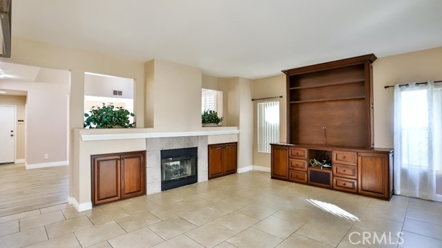 Detail Gallery Image 10 of 43 For 23995 Nicole Way, Yorba Linda,  CA 92887 - 4 Beds | 2/1 Baths