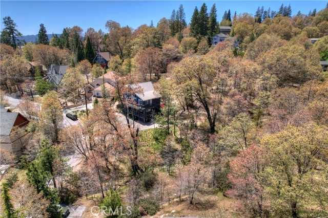 27998 W Shore Road, Lake Arrowhead, CA 92352 Listing Photo  12