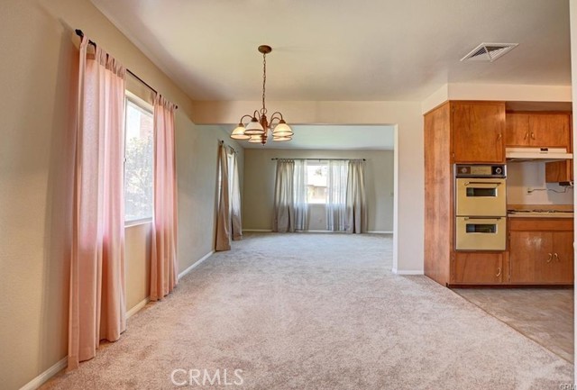 12045 Bayless Street, Moreno Valley CA: https://media.crmls.org/medias/173cae26-29e5-4b25-a269-5ff66f6366be.jpg