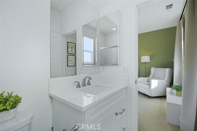 Detail Gallery Image 31 of 45 For 18315 Iris Ln, Yorba Linda,  CA 92886 - 2 Beds | 2/1 Baths