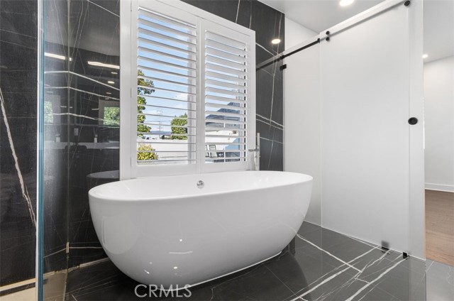 Detail Gallery Image 15 of 40 For 10214 Woodruff, Downey,  CA 90241 - 3 Beds | 2 Baths