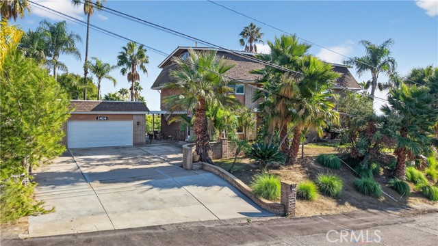 Detail Gallery Image 2 of 62 For 1414 N Raymond, Fullerton,  CA 92831 - 5 Beds | 3/1 Baths