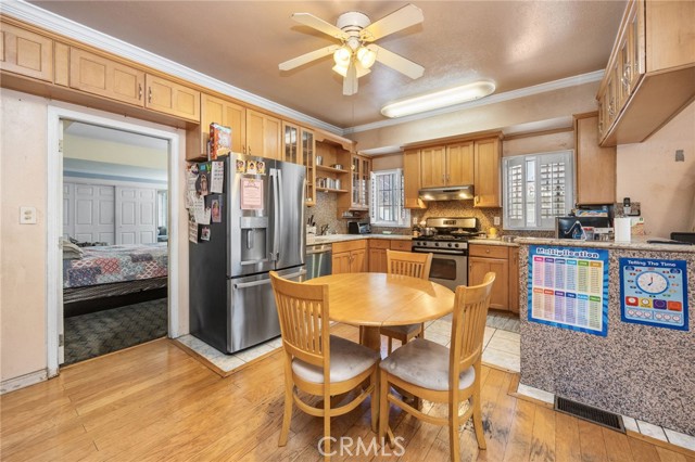  Commercial for Sale in Los Angeles, California