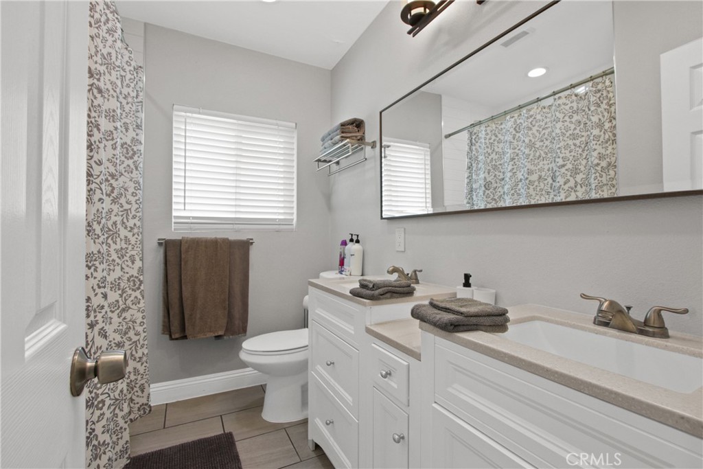 1742f7d7 1db2 4fda 8c4e B0d0e0fa2d54