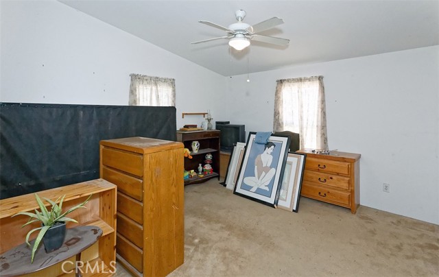 Detail Gallery Image 16 of 31 For 1895 Barkley Ranch Rd, Pinon Hills,  CA 92372 - 3 Beds | 2 Baths