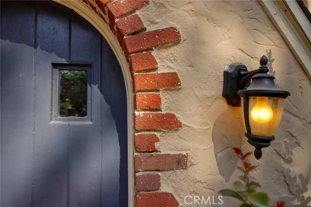 1534 Idlewood Road, Glendale CA: https://media.crmls.org/medias/17440a5d-e681-4760-beb4-a6ed24b4f0ee.jpg