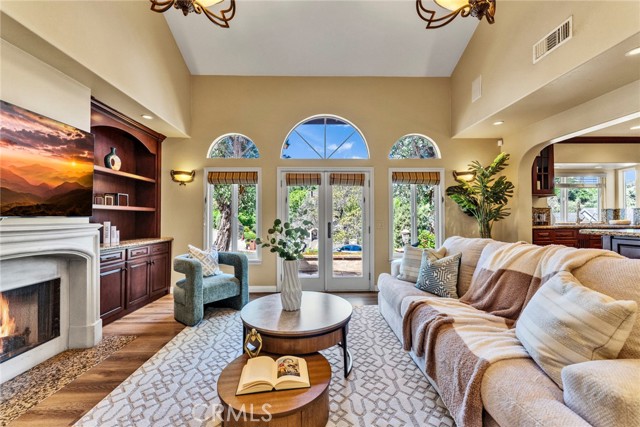 Detail Gallery Image 15 of 49 For 762 Harwood Ct, San Dimas,  CA 91773 - 4 Beds | 3 Baths