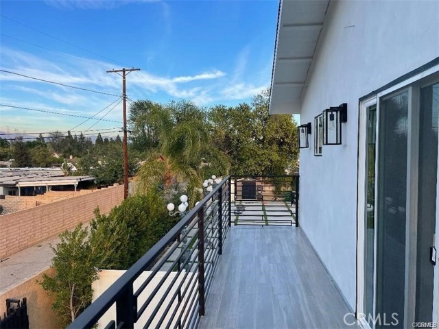 Detail Gallery Image 26 of 31 For 18403 Devonshire St, Northridge,  CA 91325 - 2 Beds | 2/1 Baths