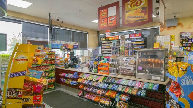 250 Atlantic Boulevard, East Los Angeles CA: https://media.crmls.org/medias/174653a4-78d4-4cd8-b65b-9f1c5f83a39c.jpg