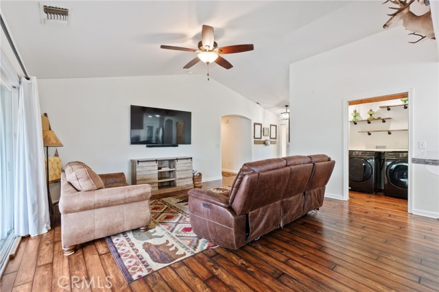 Detail Gallery Image 5 of 51 For 19517 Stringtown Pl, Cottonwood,  CA 96022 - 3 Beds | 2 Baths