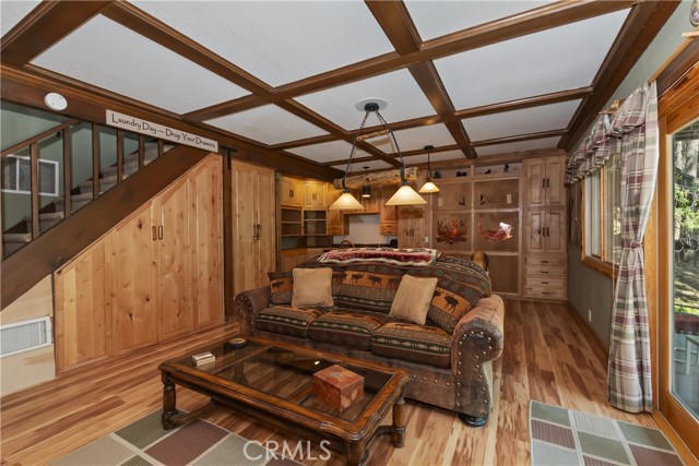 Detail Gallery Image 21 of 50 For 27380 Oakwood Dr, Lake Arrowhead,  CA 92352 - 3 Beds | 3 Baths