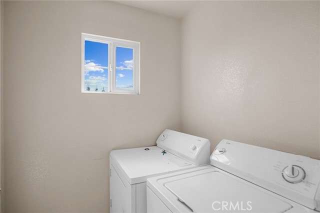 Detail Gallery Image 13 of 24 For 2093 Glory Ct, Atwater,  CA 95301 - 4 Beds | 2/1 Baths