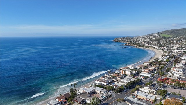 Detail Gallery Image 57 of 58 For 352 Thalia, Laguna Beach,  CA 92651 - 6 Beds | 3 Baths