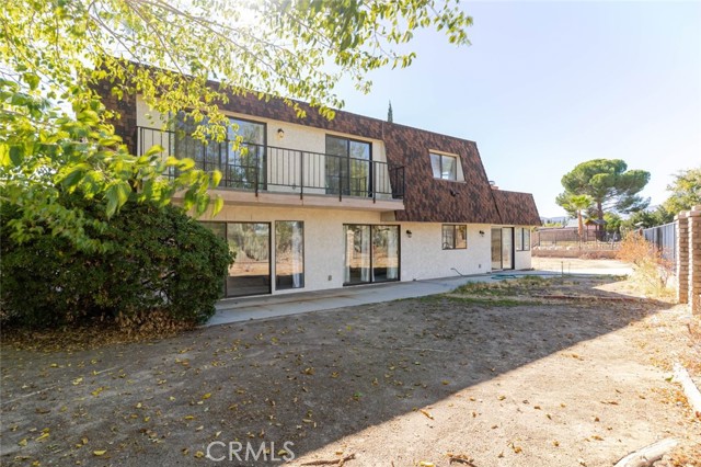 310 Susan Court, Palmdale CA: https://media.crmls.org/medias/174882a7-5df9-42b4-9297-70300042538c.jpg