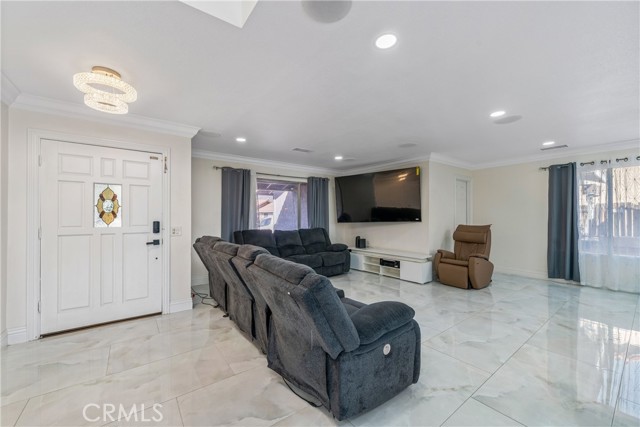 Detail Gallery Image 12 of 38 For 2649 28th, Highland,  CA 92346 - 4 Beds | 2 Baths