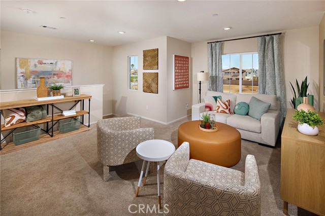 Detail Gallery Image 10 of 20 For 8217 Perada St, Jurupa Valley,  CA 92509 - 4 Beds | 3 Baths
