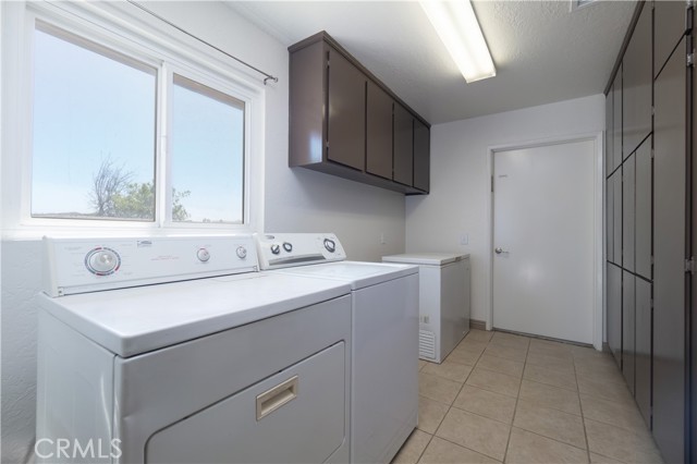Detail Gallery Image 9 of 48 For 8140 Weirick Rd, Corona,  CA 92883 - 4 Beds | 2 Baths