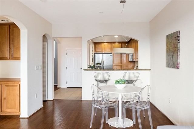 2001 Artesia Boulevard, Redondo Beach, California 90278, 1 Bedroom Bedrooms, ,1 BathroomBathrooms,Residential,Sold,Artesia,SB22258185