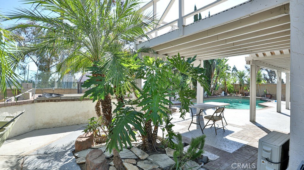 MLS #OC25233956 image #36